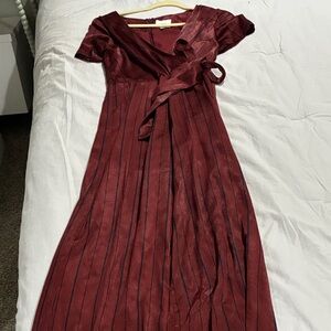 Elegant Burgundy Jumper
